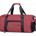ARCTIC HUNTER τσάντα ταξιδίου LX00537 με θήκη παπουτσιών, 25L, κόκκινη